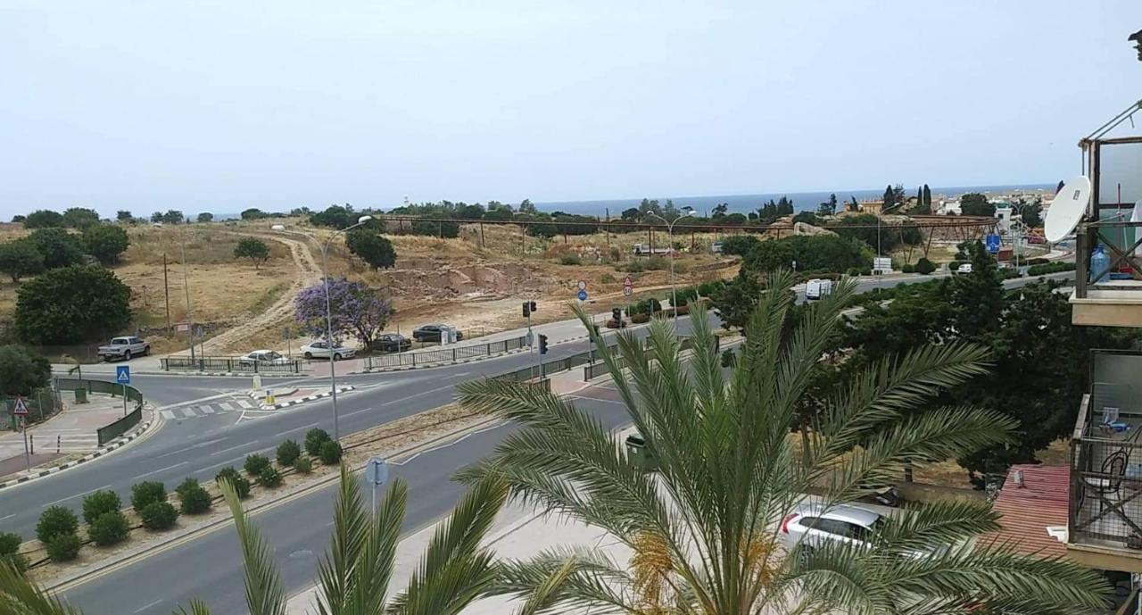 Adonis Apartment Paphos 外观 照片